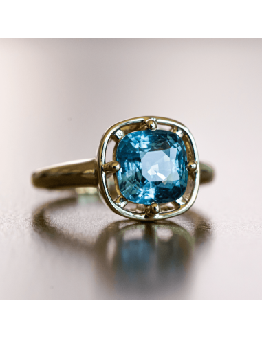 3.07ct Teal Sapphire Georgia Solitaire de France