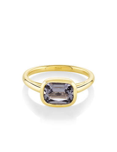 Grey Spinel Bezel Ring français