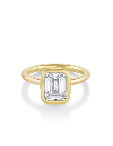 The Roxy Bezeled Emerald Cut Engagement Ring Economisez 