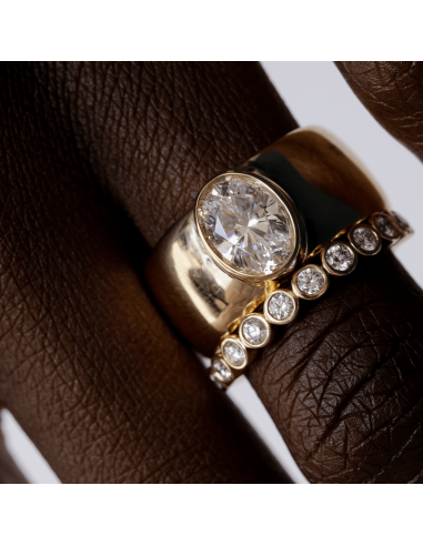 The Harlow Cigar Band Engagement Ring chez Cornerstreet bien 