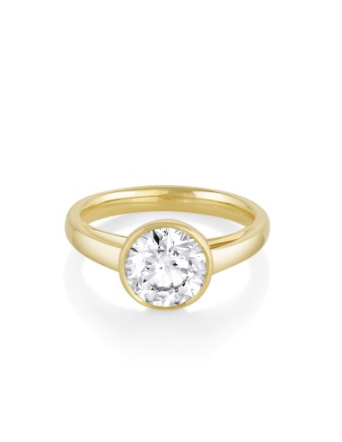 The Tessa Bezel Round Solitaire Engagement Ring soldes