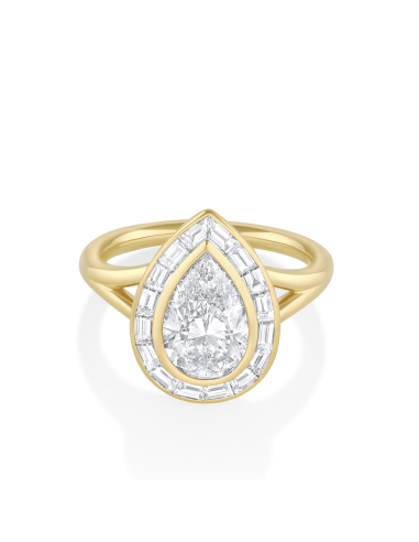 2.01ct Vera Pear & Baguette Halo Engagement Ring Voir les baskets