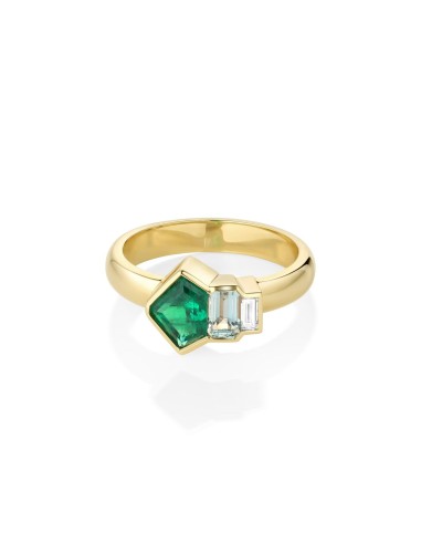 0.86ct Emerald and Diamond Linear Band de technologie