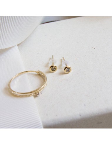 Nova Diamond 10k Gold Studs Comparez plus de prix