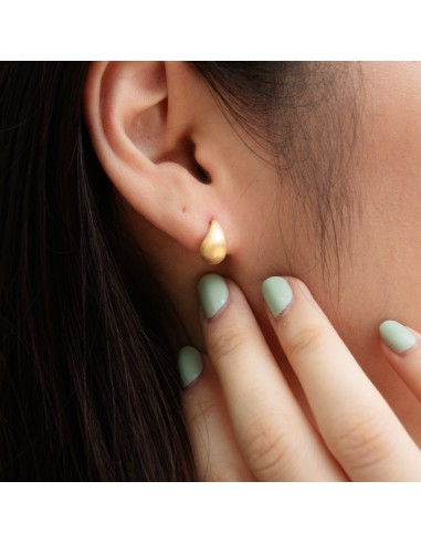 Brushed Matte Teardrop Studs français