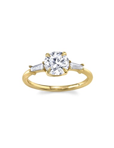 The Classic Baguette Engagement Ring suggérées chez