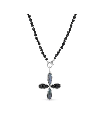 Labradorite and Onyx Cross Pendant on Spinel Knotted Chain Voir les baskets