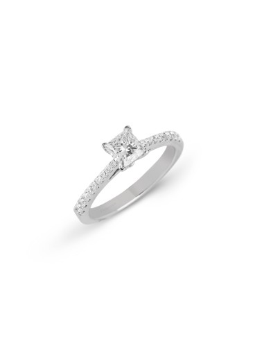 Certified Solitaire Diamond Ring plus qu'un jeu 